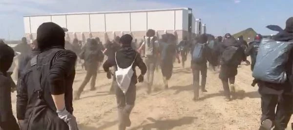 Сотни протестующих против Tesla штурмовали Гигафабрику в Германии – Портал статей